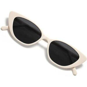 Small Retro Cat Eye Polarized Sunglasses for Women UV Protection Driving